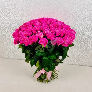 Букет из 101 розовой розы